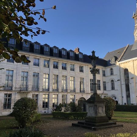 شقة Superbe T2 Avec Vue Sur Cour - Rouen Centre المظهر الخارجي الصورة